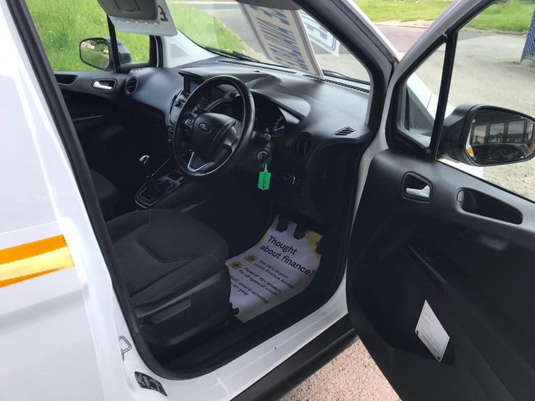 2019 Ford Transit Courier 1.5 TDCi Trend Euro 6, F/S/H, Air Con
