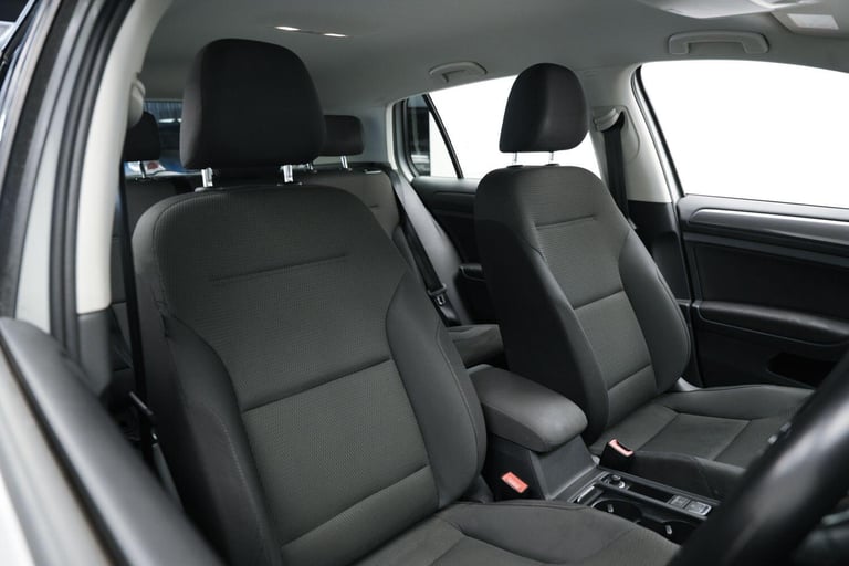 2018 Volkswagen Golf 1.6 TDI SE [Nav] 5dr HATCHBACK DIESEL Manual