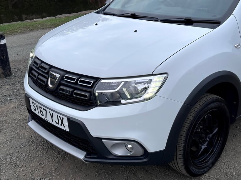 2017 Dacia Sandero Stepway 0.9 TCe Ambiance Hatchback 5dr Petrol Manual Euro 6