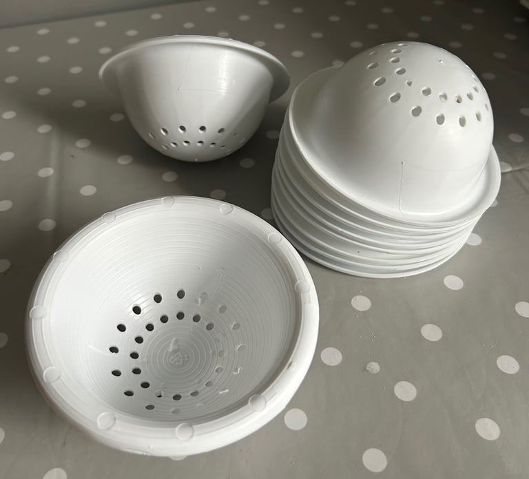 New Nest pans and new feeders £20