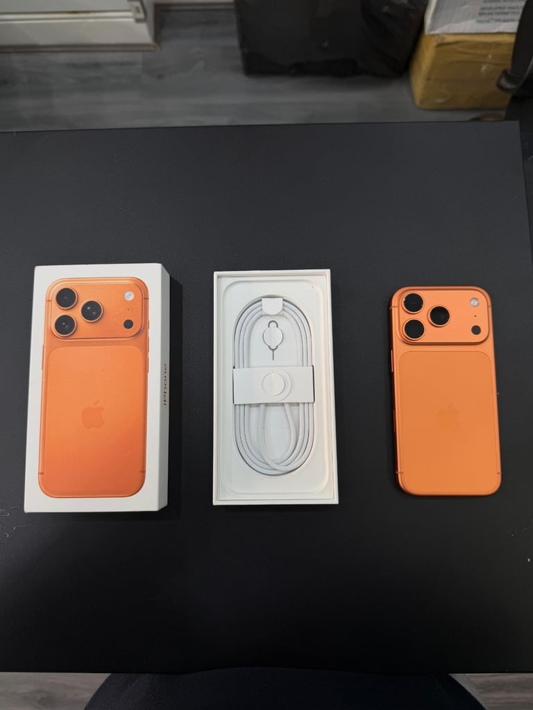 image for Apple iPhone 17 Pro 256GB Cosmic Orange (Unlocked) Pristine Condition 100% 🔋 & Apple Warranty
