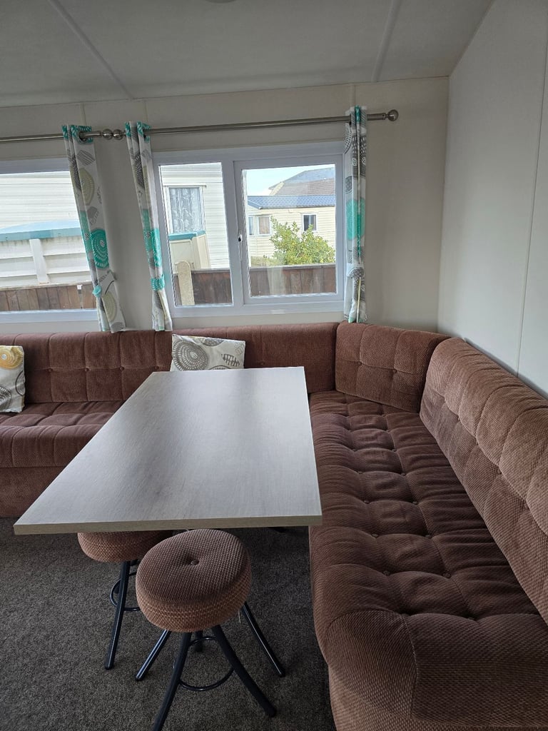 Delta Bromley Deluxe 39x12 4 Bedrooms For Sale OFFSITE