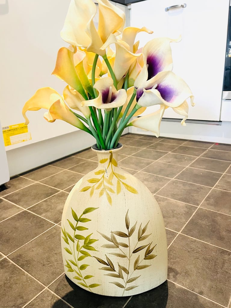image for Decorative Vase with Artificial Calla Lilies