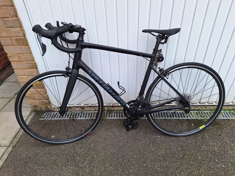 Lightweight road bike