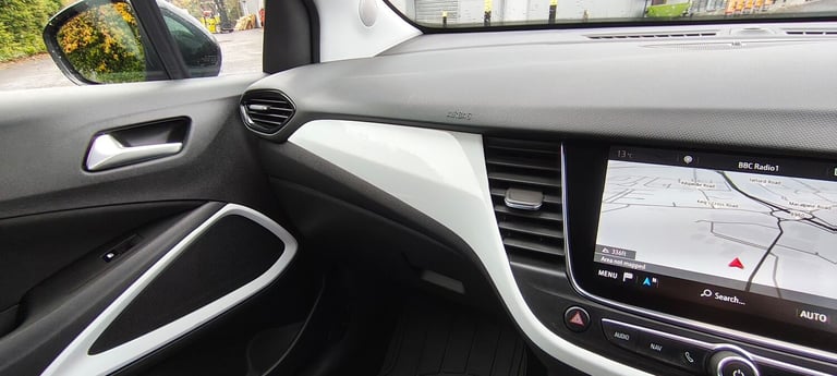 2021 Vauxhall Crossland X 1.2T [110] SRi Nav 5dr [6 Spd] [S/S] HATCHBACK PETROL Manual