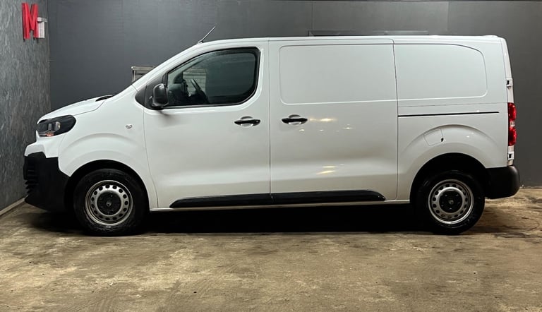 2024 Citroen Dispatch 1.5 BlueHDi 120ps Van Enterprise PANEL VAN DIESEL Manual