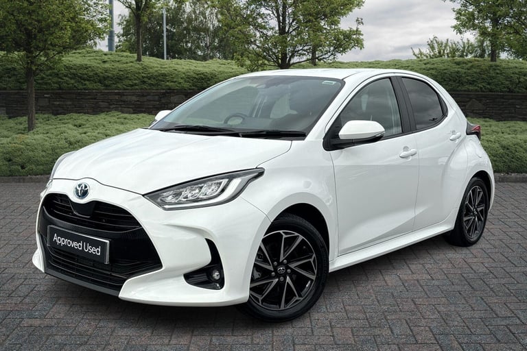 2023 Toyota Yaris 1.5 Hybrid Design 5dr CVT Hatchback Hybrid Automatic