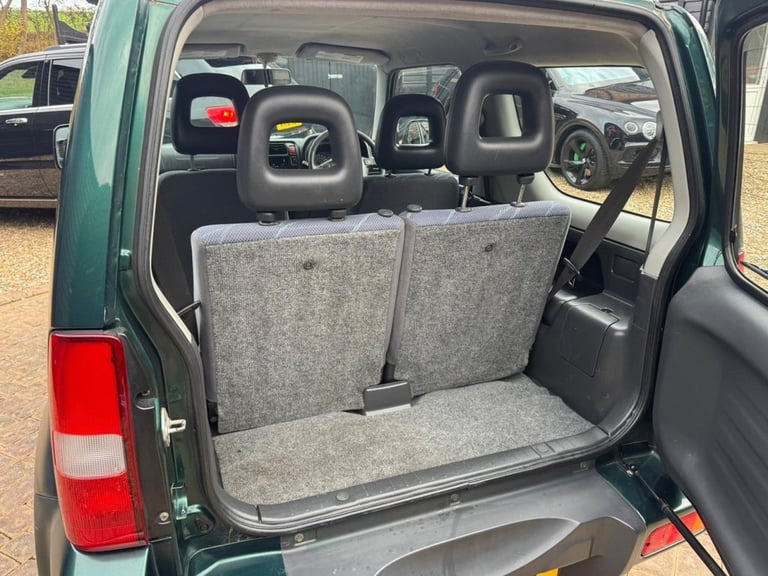 2003 Suzuki Jimny 1.3 JLX SUV 3dr Petrol Manual (184 g/km, 80 bhp) Petrol Manual