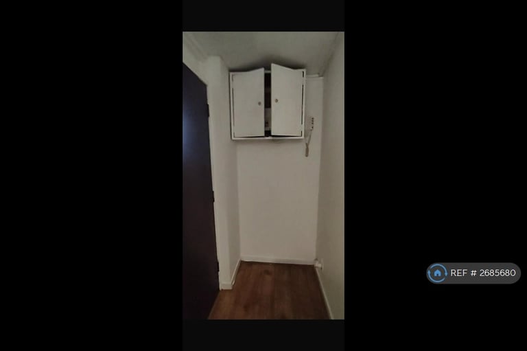 1 bedroom flat in Braehead Road, Cumbernauld, Glasgow, G67 (1 bed) (#2685680)