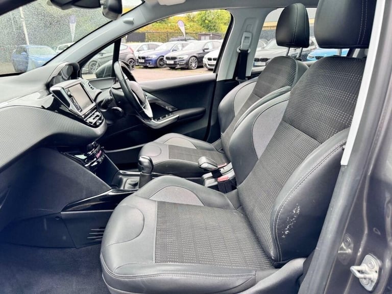 2018 Peugeot 2008 1.2 ALLURE PREMIUM 5d 82 BHP Hatchback Petrol Manual