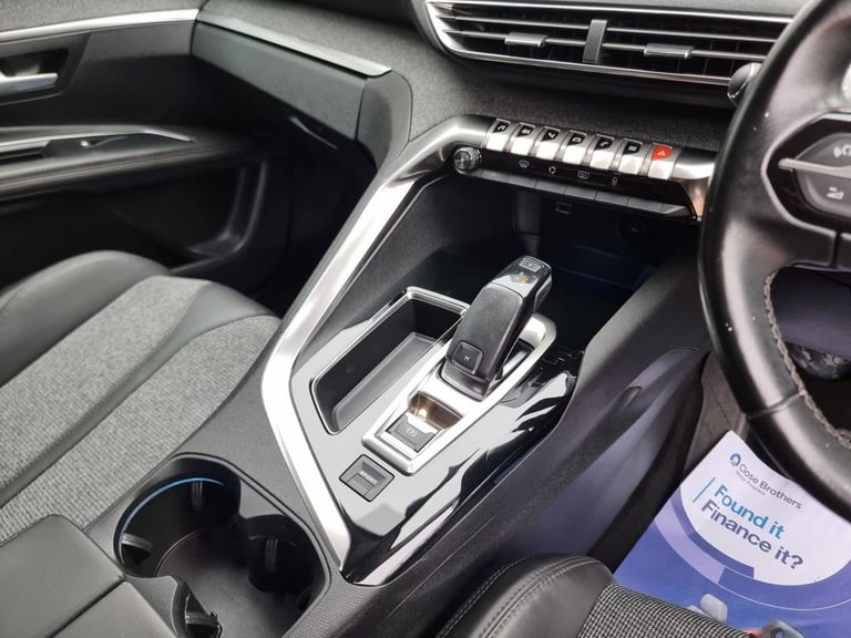 2017 Peugeot 3008 1.2 PureTech Allure SUV 5dr Petrol EAT Euro 6 (s/s) (130 ps) HATCHBACK Petrol A...