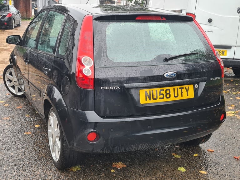 For sale Ford Fiesta Zetec 1.2 petrol