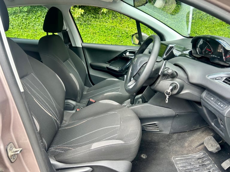2012 Peugeot 208 1.4 e-HDi Active 5dr EGC HATCHBACK Diesel Automatic