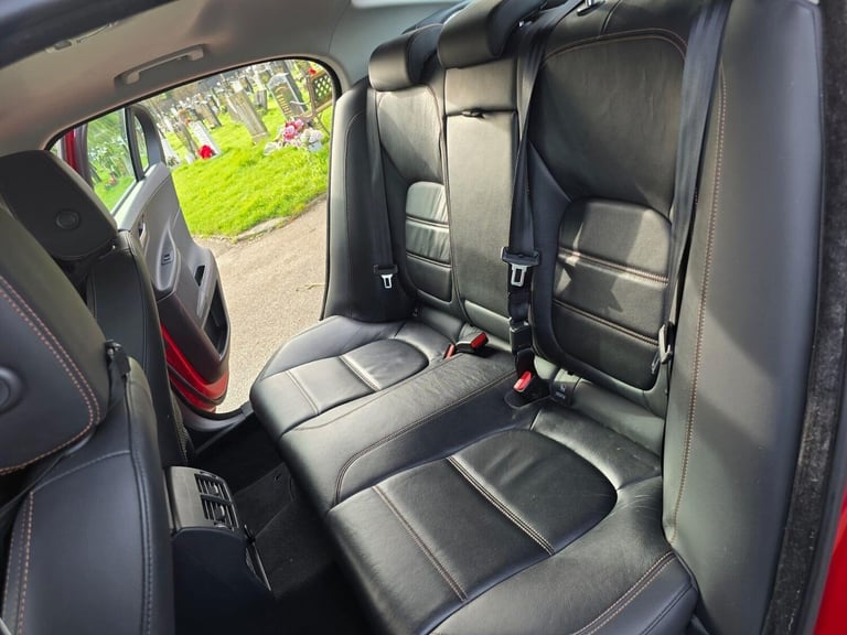 2017 Jaguar XE 2.0d Prestige Auto Euro 6 (s/s) 4dr Saloon Diesel Automatic