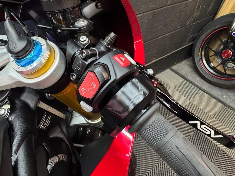 2024 Triumph Speed Triple 1200 1200 RR X-ring Euro 5