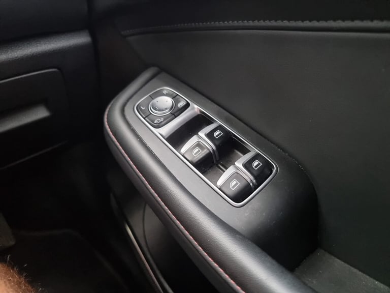 2020 MG MG HS 1.5 T-GDI PHEV Excite 5dr Auto ESTATE PETROL/ELECTRIC Automatic