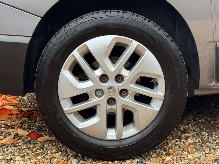 2019 Renault Trafic 1.6 Trafic SL27 Sport Nav dCi Panel Van Diesel Manual