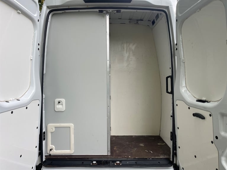 2015 Iveco Daily 2.3 High Roof Van 3520 WB PANEL VAN DIESEL Manual