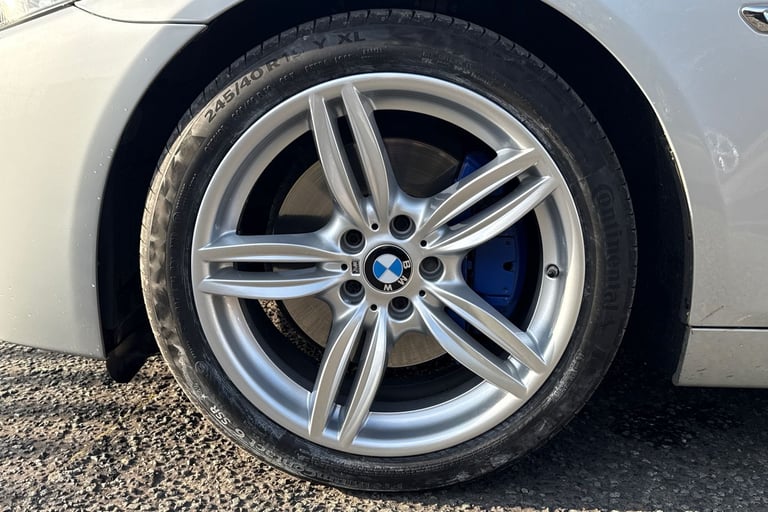 2016 BMW 5 Series 3.0 535d M Sport Touring Auto Euro 6 (s/s) 5dr Estate DIESEL Automatic