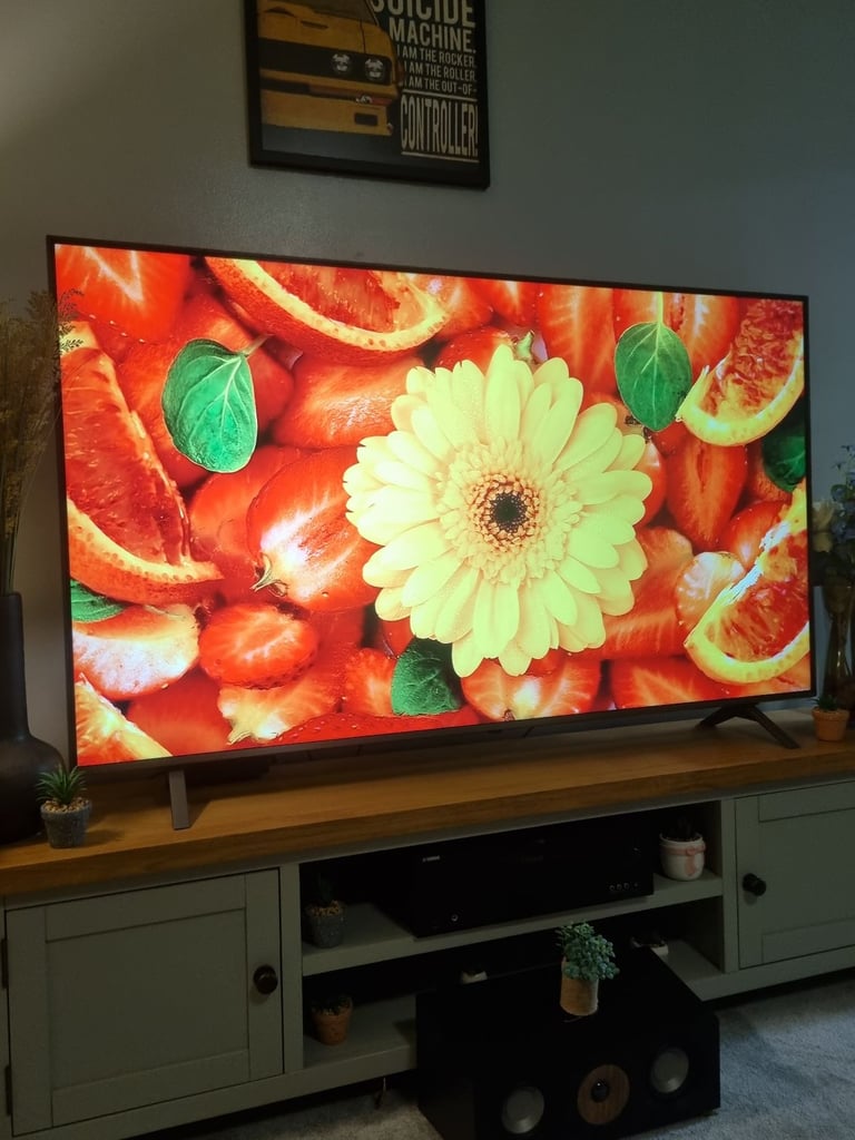 image for 55" LG 4k Smart Ultra UHD LED WiFi TV with Stand and Remote, YOUTUBE, NETFLIX £210