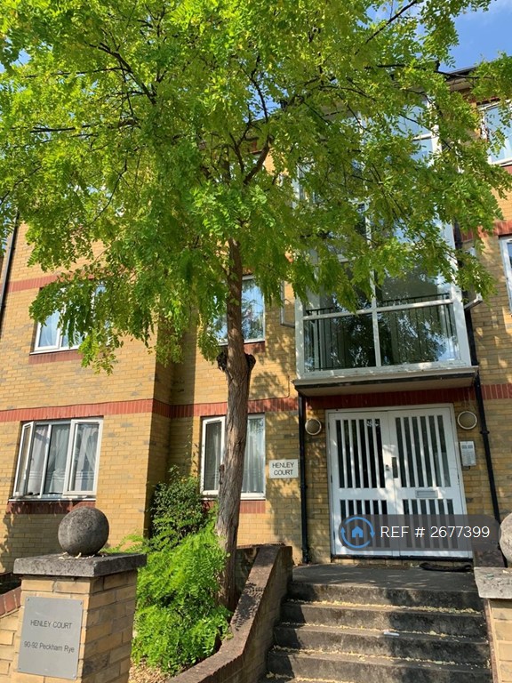 1 bedroom flat in Henley Court, London, SE15 (1 bed) (#2677399)