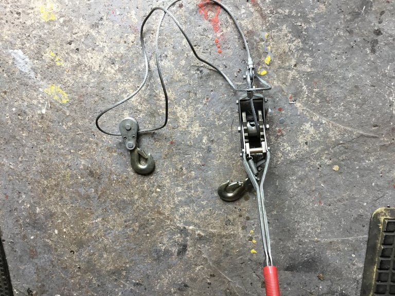 2 hook steel cable puller  hand winch