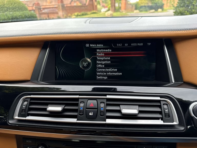 2014 BMW 740I Individual M Sport M Sport Saloon Automatic Saloon Petrol Automatic