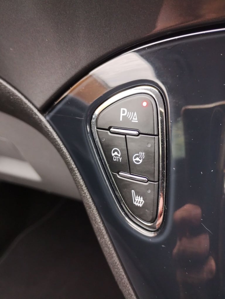 Vauxhall, CORSA, Hatchback, 2015, Manual, 1229 (cc), 5 doors