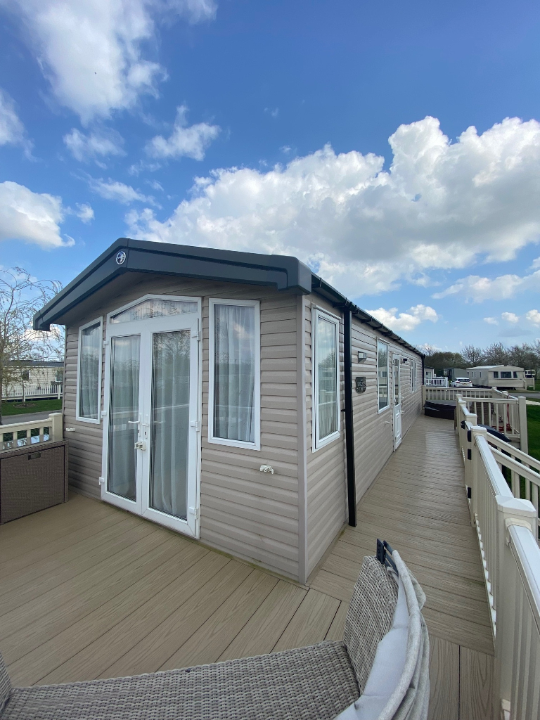 Tattershall Lakes Swift Bordeaux 8 Berth 2019 Static Caravan For Sale ...