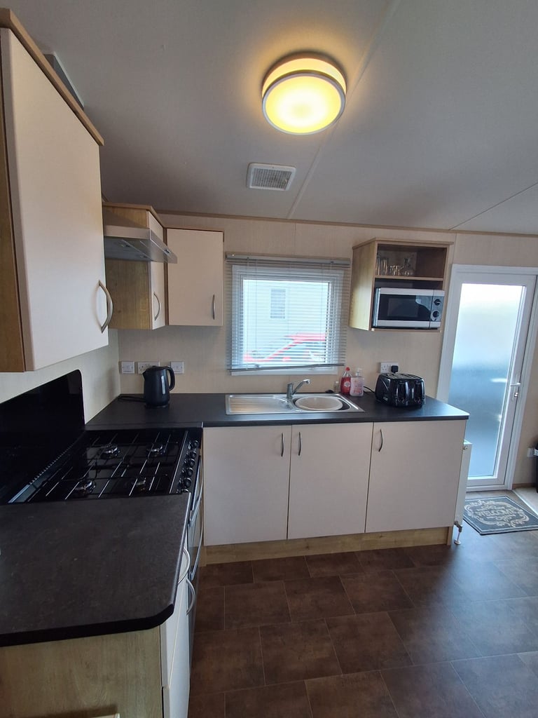 2016 static caravan for sale, Cornwall