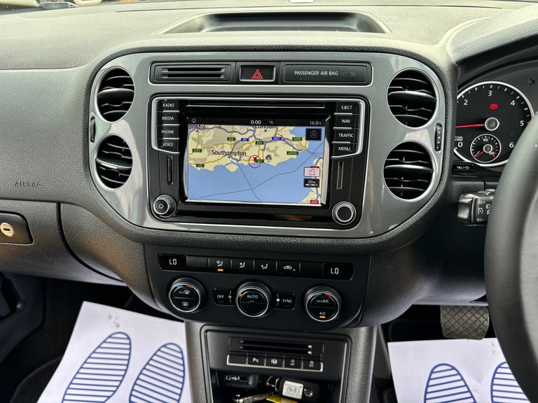 2016 Volkswagen Tiguan 2.0 TDI BlueMotion Tech Match Edition SUV 5dr Diesel DSG