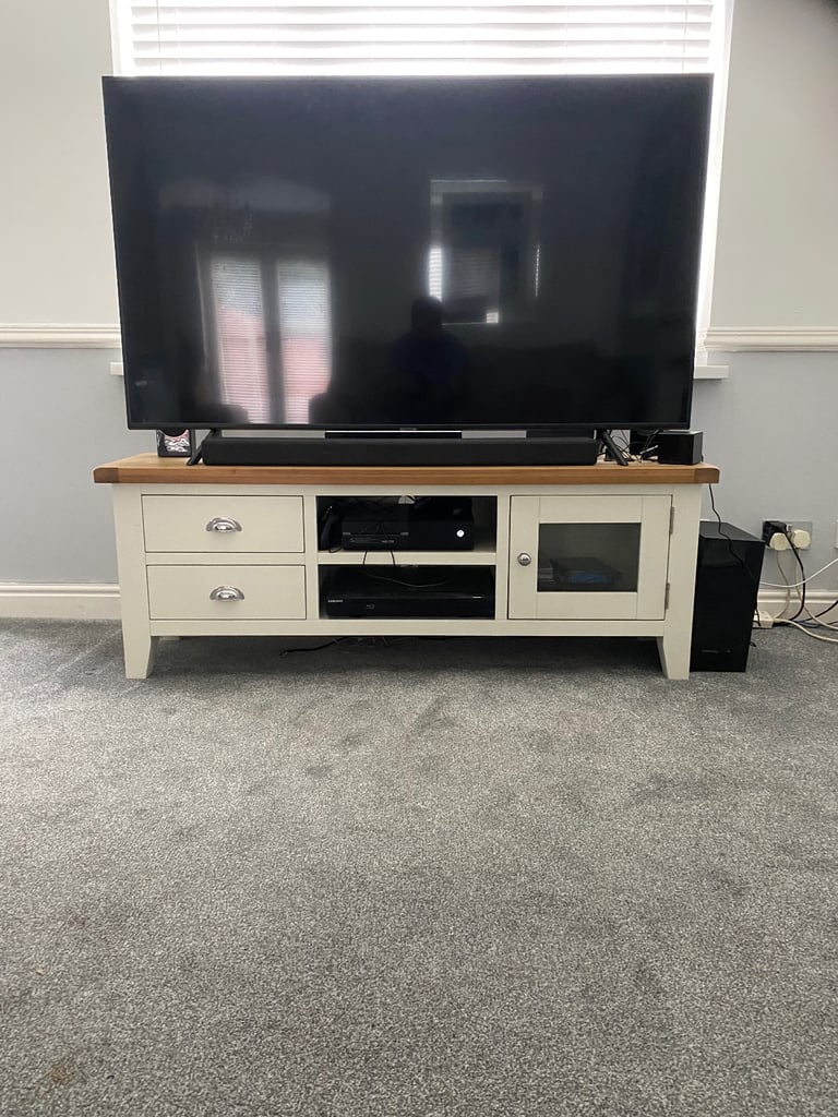 tv unit