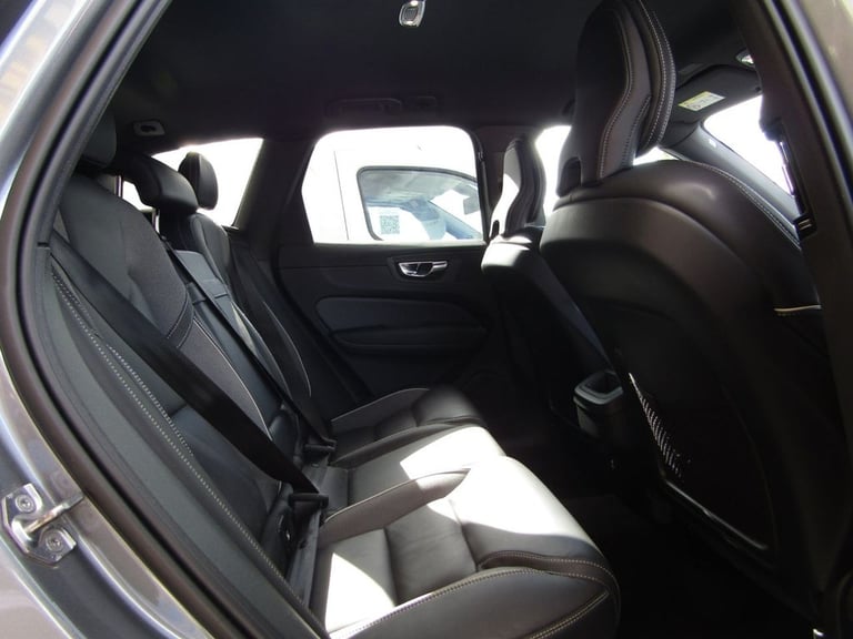 2020 69 VOLVO XC60 2.0 B4 MHEV R-DESIGN SUV 5DR DIESEL HYBRID AUTO AWD EURO 6 (S