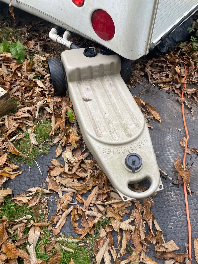 2 x waste water waste master containers