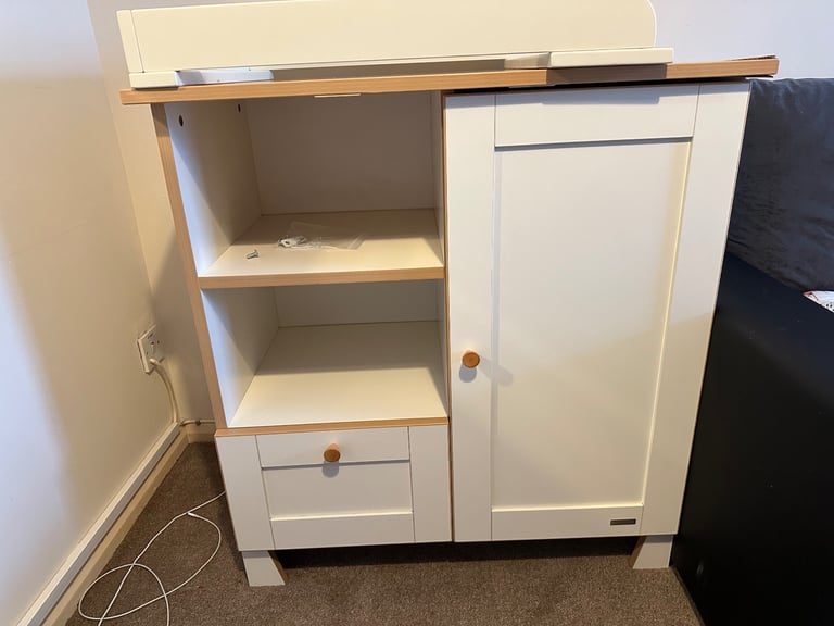 image for Baby changing station