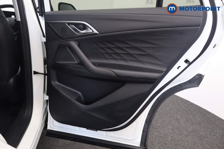 2025 MG MG HS 1.5 T-GDI Trophy 5dr DCT SUV Petrol Automatic