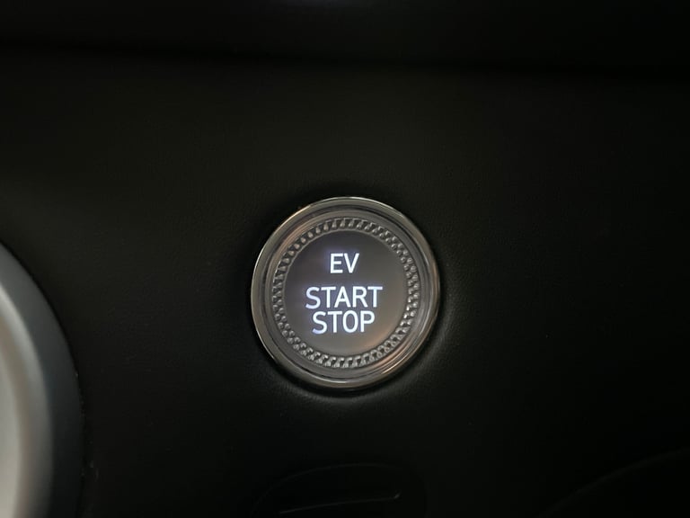 2022 Genesis GV60 77.4kWh Premium SUV 5dr Electric Auto (229 ps) - LED - REVERSE CAM - NAV Suv El...