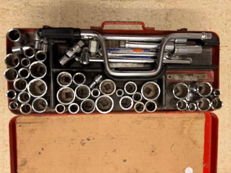 Socket set