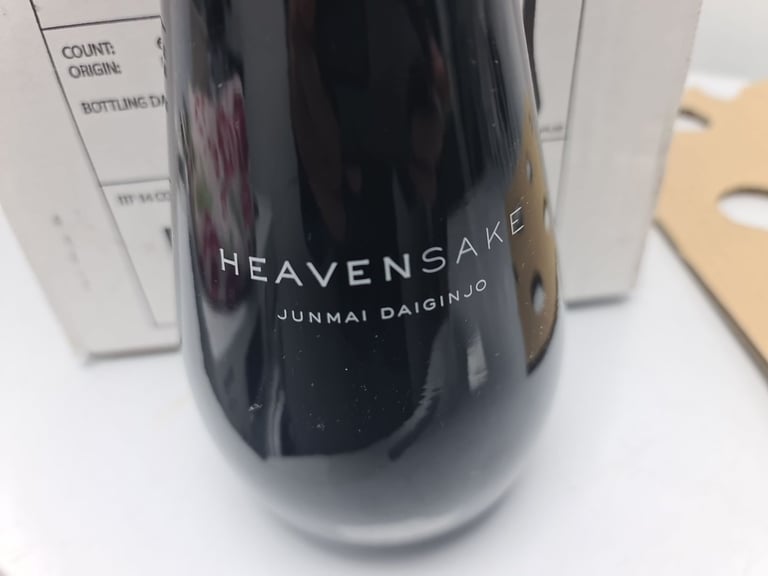 image for heavensake junmai daiginjo sake 720ml bottle