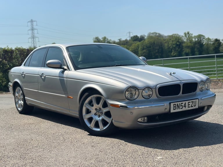  Jaguar XJ 4.2 XJ8 SE 4dr Petrol Automatic