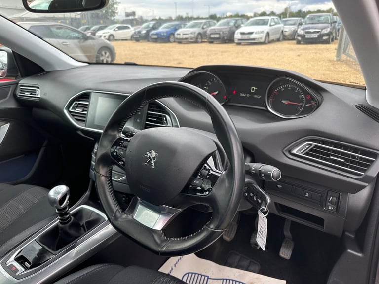 2019 Peugeot 308 1.2 PureTech GPF Allure Euro 6 (s/s) 5dr HATCHBACK Petrol Manual
