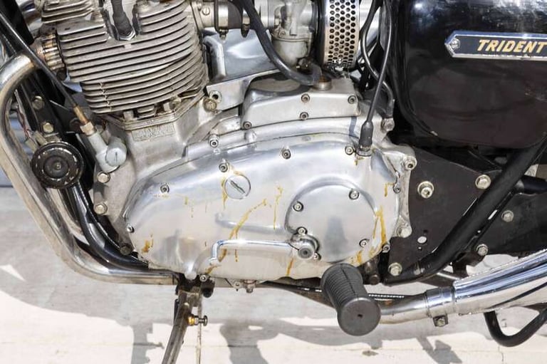 1976 Triumph T160 TRIDENT T160 PETROL Manual