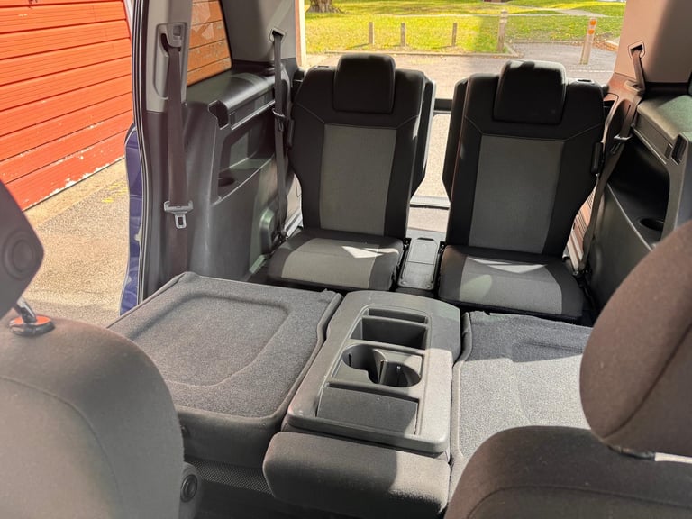 2014 Vauxhall Zafira – 7 Seater | ULEZ Compliant | Excellent Condition | £3,400 (Negotiable)