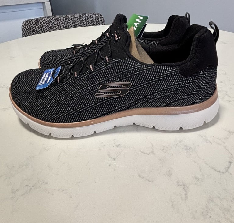 Skechers Summits Dazzling Me womens - Black/Rose Gold size 7 UK BRAND NEW