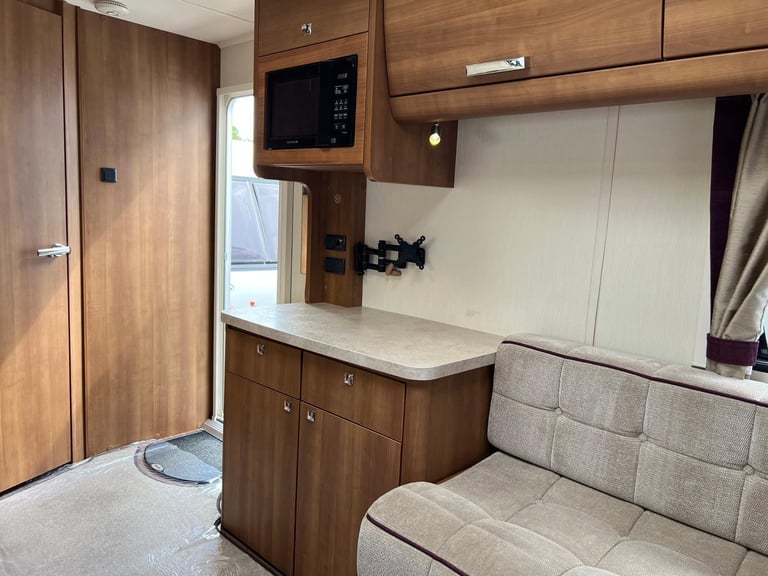 ⭐️ 2013/14 ELDDIS AFFINITY 482 ⭐️ 2 BERTH LUXURY TOURING CARAVAN ⭐️ ⭐️ 