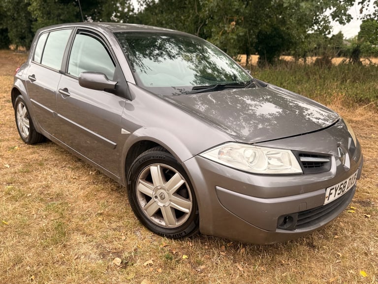 2009 MEGANE - 83,000 LOW MILES 