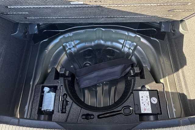 2022 Volkswagen T-Roc 1.5 TSI R-Line 5dr DSG Hatchback Petrol Automatic