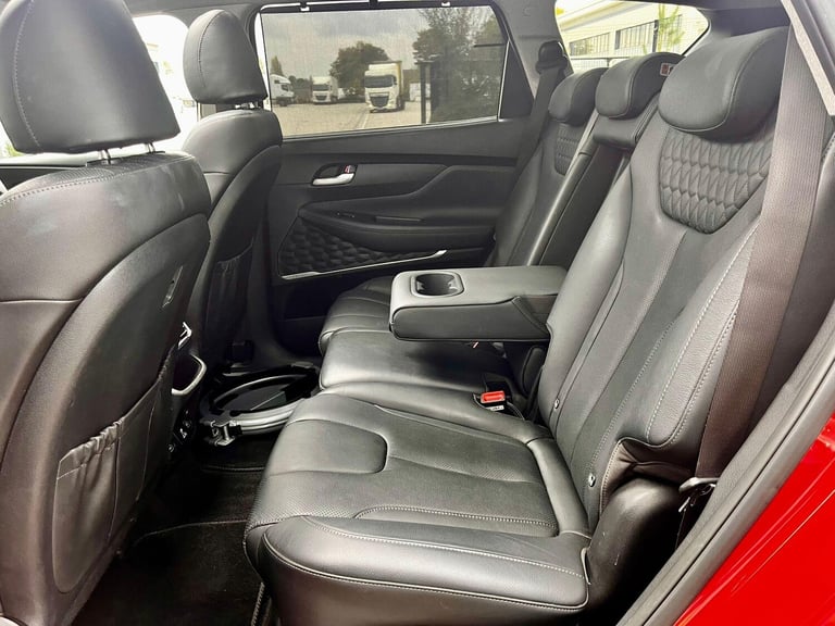 2018 Hyundai Santa Fe 2.2 CRDi Premium SE Auto 4WD Euro 6 (s/s) 5dr 7 Seat ESTATE Diesel Automatic