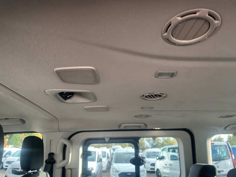 2022 Ford Tourneo Custom 2.0 EcoBlue 130ps L/R 8 Seater Titanium Auto MPV DIESEL Automatic