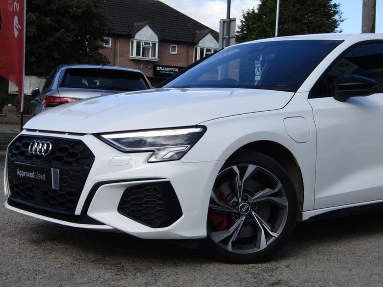 2021 71 AUDI A3 1.4 TFSIE 45 S LINE COMPETITION SPORTBACK 5DR PETROL PLUG-IN HYB